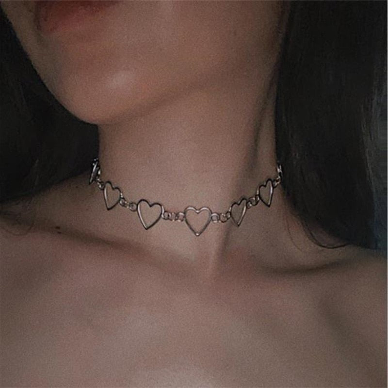 New Hollow Korean Sweet Love Heart Choker Necklace