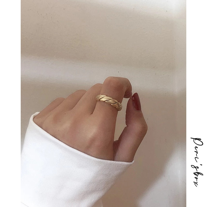 Peri&#39;sBox Thick Gold Twisted Rings Matte Color Geometric Rings for Women Vintage Open Rings Adjustable 2019 Minimalist Jewelry
