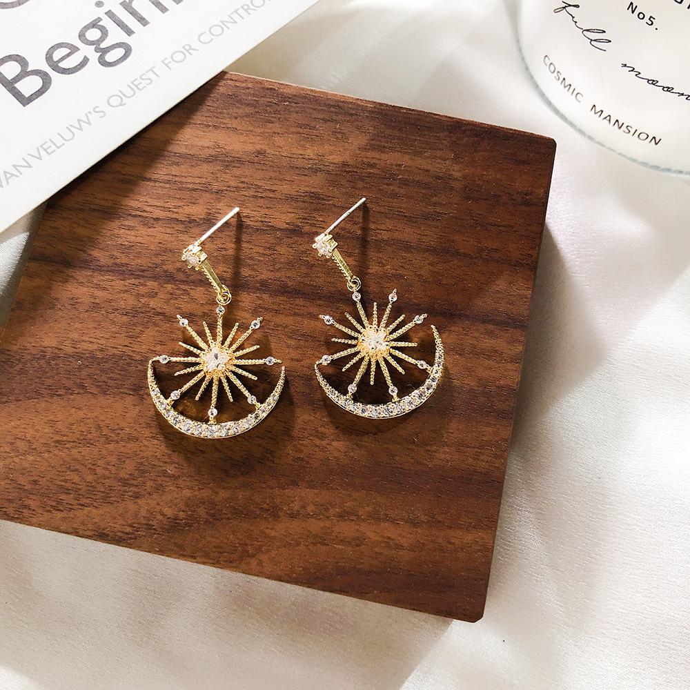 Products Trendy Crystal Geometric Women Dangle Earrings